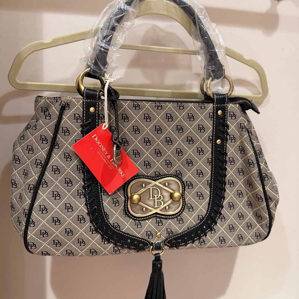 ❌SOLD❌Dooney & Bourke Black and Brown Satchel - Picture 1 of 9